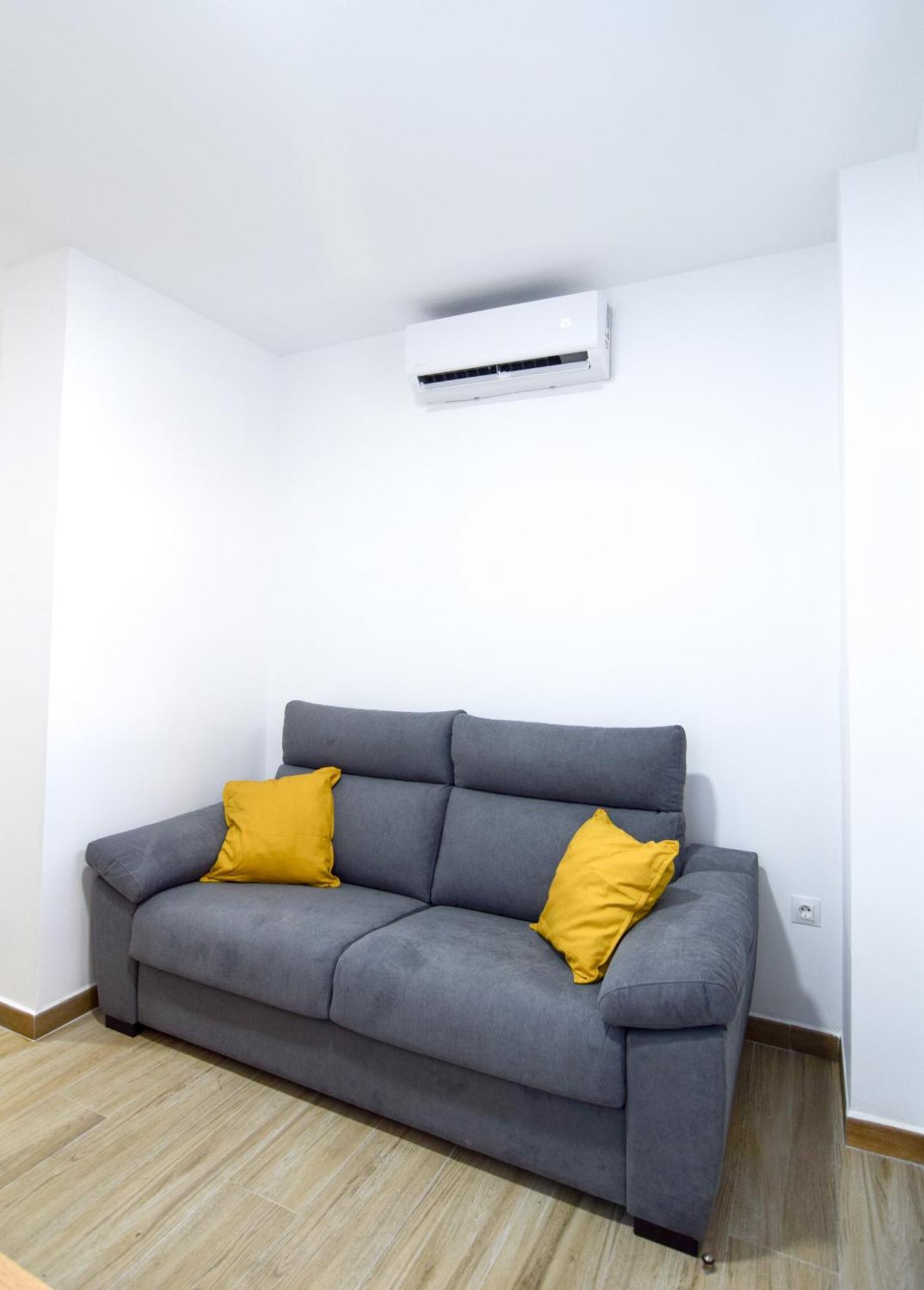 Letmalaga Agustin Montes Apartment Bagian luar foto